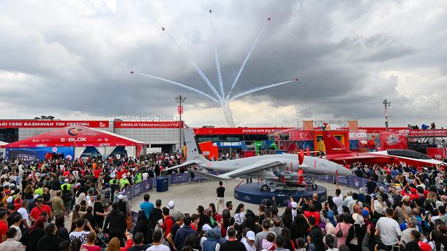 turk-yildizlari-kktc-teknofest-2356645_2