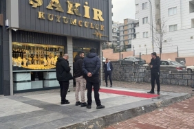 sanliurfa-karakopru-kanli-kuyumcu-soygunu-1-yarali