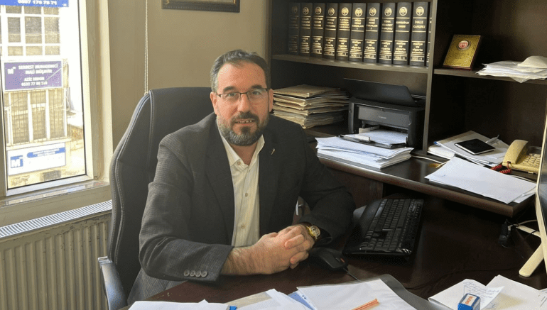 anahtar-parti-sanliurfa-karakopru-ilce-baskani-halil-arslandan-1-mayis-mesaji-emegin-degeri-gorulmeden-refah-kalici-olamaz---gundem---internetin-ajansi