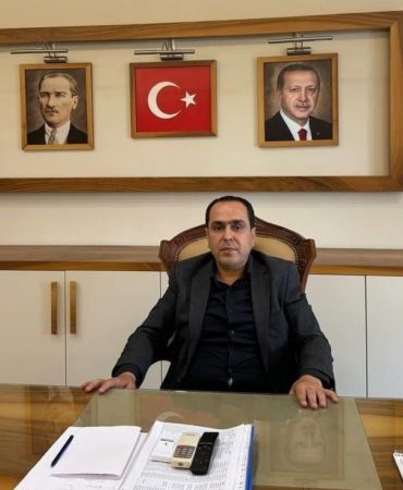 birecik-belediye-baskani-partisinden-istifa-e-17277961_amp